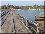 Sangkhlaburi 20030213 1639 Mon-wooden bridge.JPG