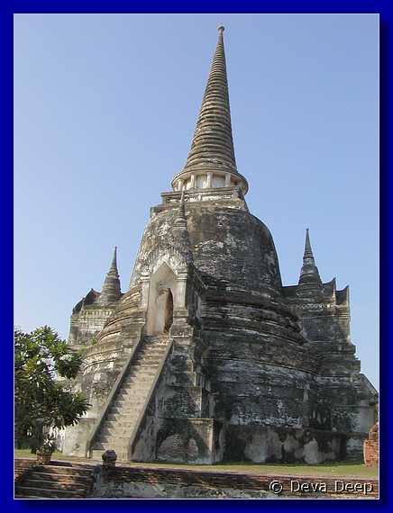 Ayuthaya Phra Si Sanphet 7 20011126 1540