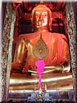 Ayuthaya Wat Phanan Choeng 20030106 1542nsa.JPG