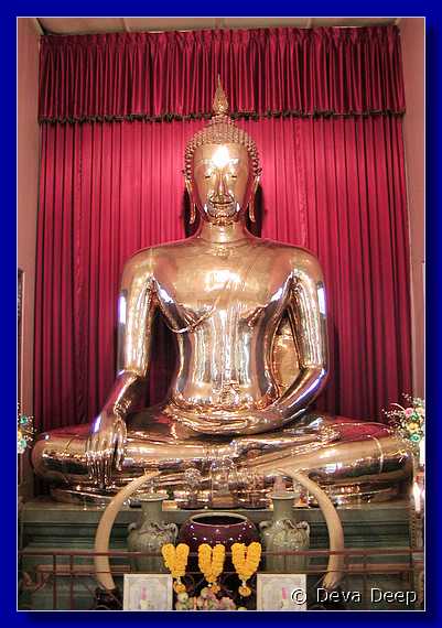 Bangkok Traimit Golden Buddha 4