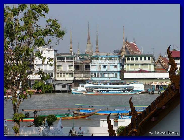 Bangkok river and Wat Arun 0004