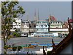 Bangkok river and Wat Arun 0004.JPG