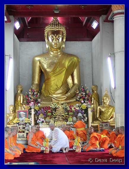 Phitsanulok Phra Si 20011202 094322