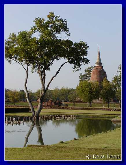 Sukhothai Central Ched 20011130 1609