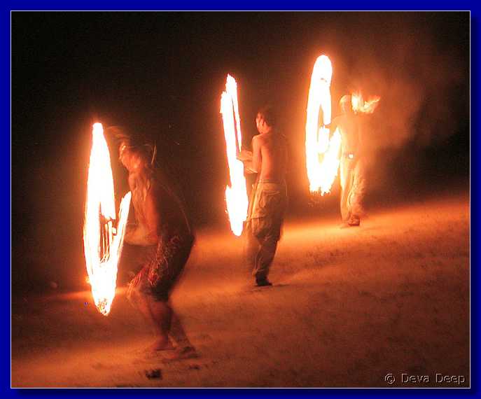 Ko Chang Fire Dancers 20031208 2126