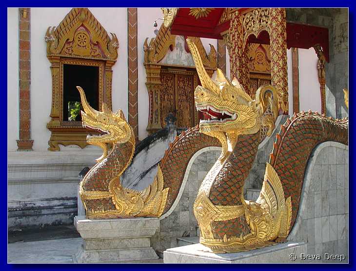 Chiang Mai Phra Singh 20011203 115454