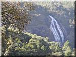 Doi Inthanon Waterfall 20011204 1424.JPG