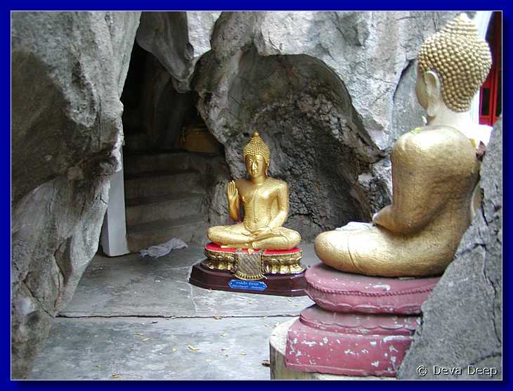 Phetchaburi Wat Boontawee (Tumklab) 20030121 082116