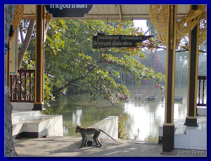Phetchaburi Wat Boontawee (Tumklab) 20030121 084550cr