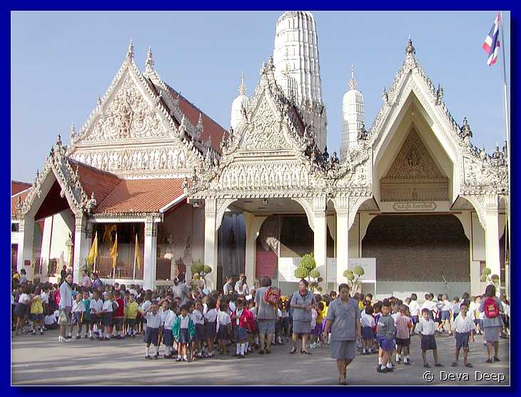 Phetchaburi Wat Mahathat 20030120 084134pt