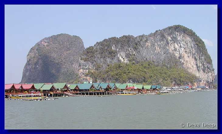 Phang Nga bay 20030205 1058 Moslem village-s