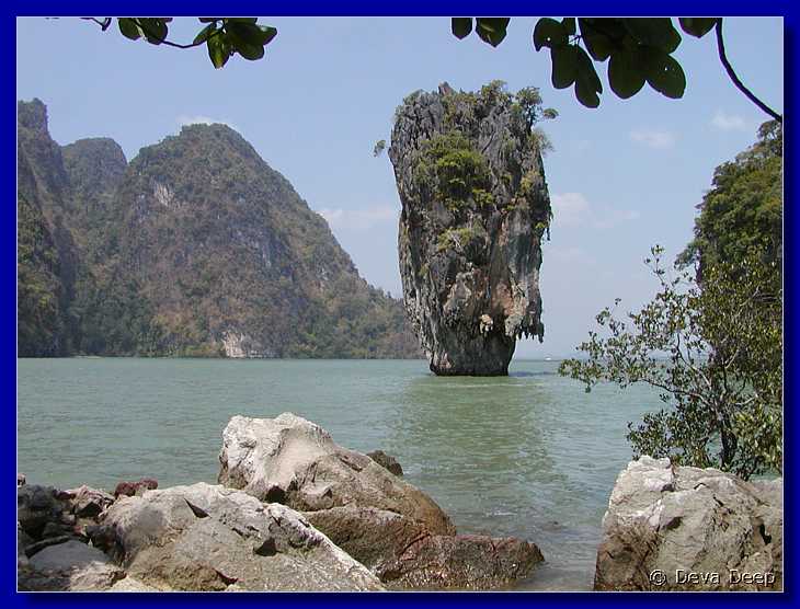 Phang Nga bay 20030205 132012 James Bond island-s