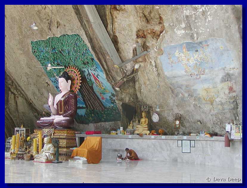 Krabi Wat Tham Seua 20030206 092242p