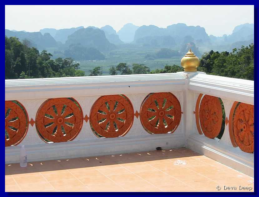 Krabi Wat Tham Seua 20040327 1446-42