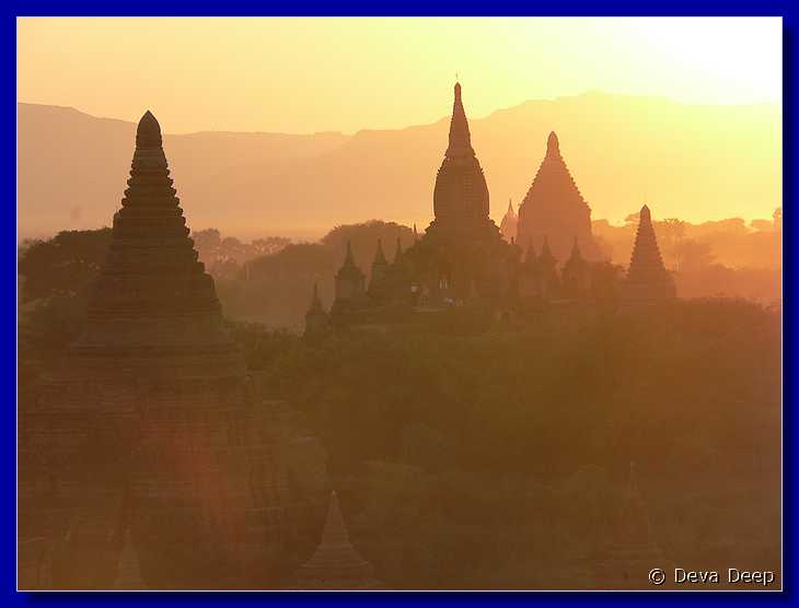 4109 20050104 1726-40 Bagan Shwesandaw Sunset