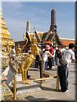 Bangkok Phra Keo 20031202 095318 irn.JPG
