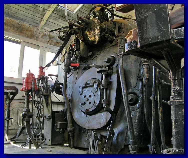 Dalat Old Railway station Locomotive-cr-086