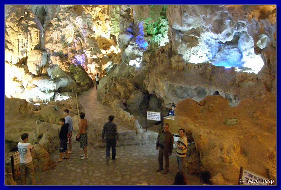 Halong Bay Cave I-007