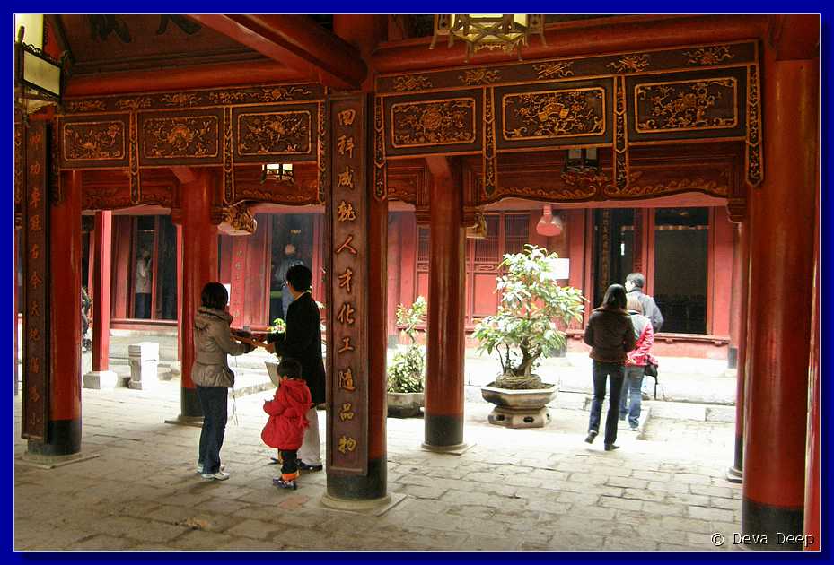 Hanoi Temple of Literature-075