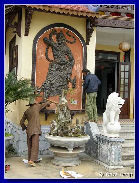 Hoi An Buddhist temple at river-057