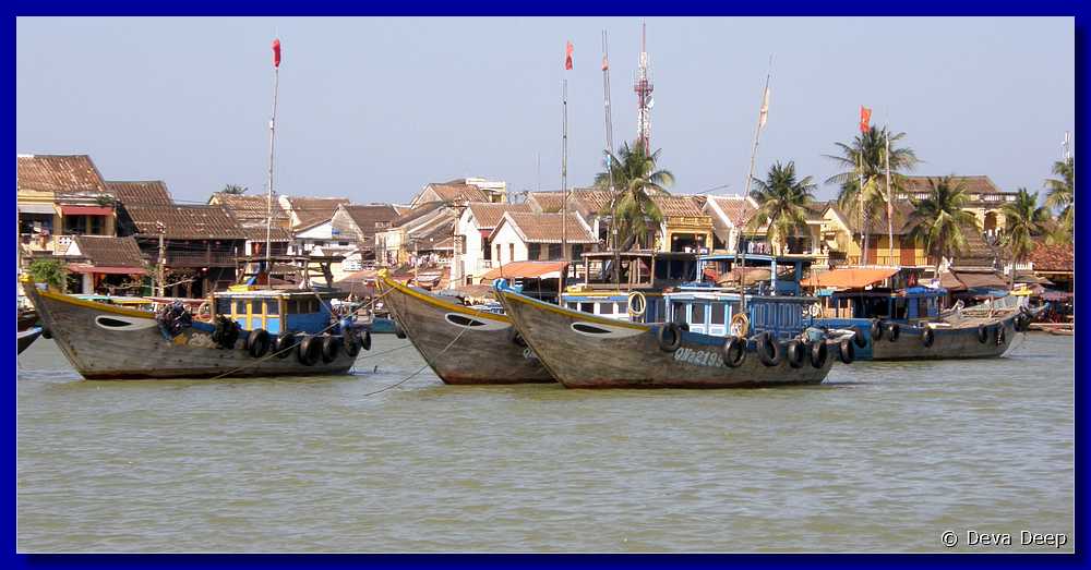 Hoi An River with boats-ifa-035