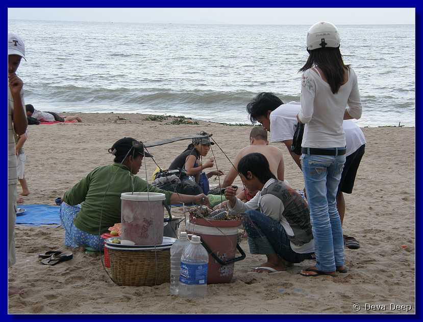 Nha Trang Beach-girls-061
