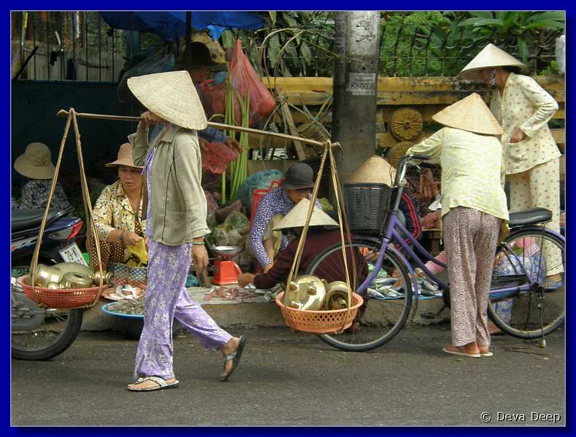 Nha Trang Street-women-ifa-034
