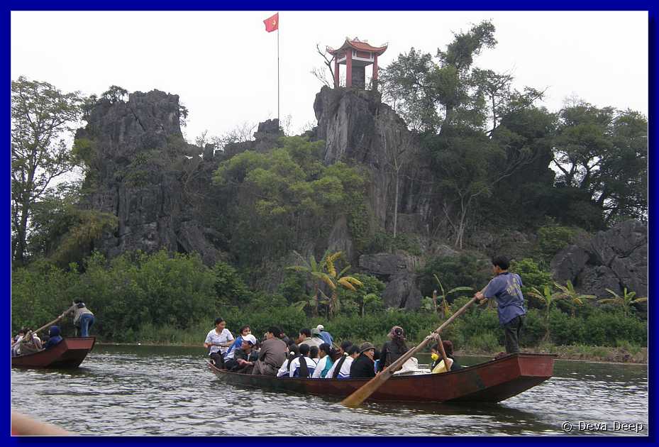 Perfume pagoda Boats on river back-124