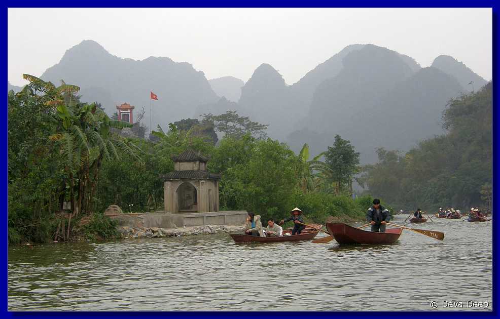 Perfume pagoda Boats on river-ifa-106