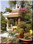 Saigon Buddhist temple-075.JPG